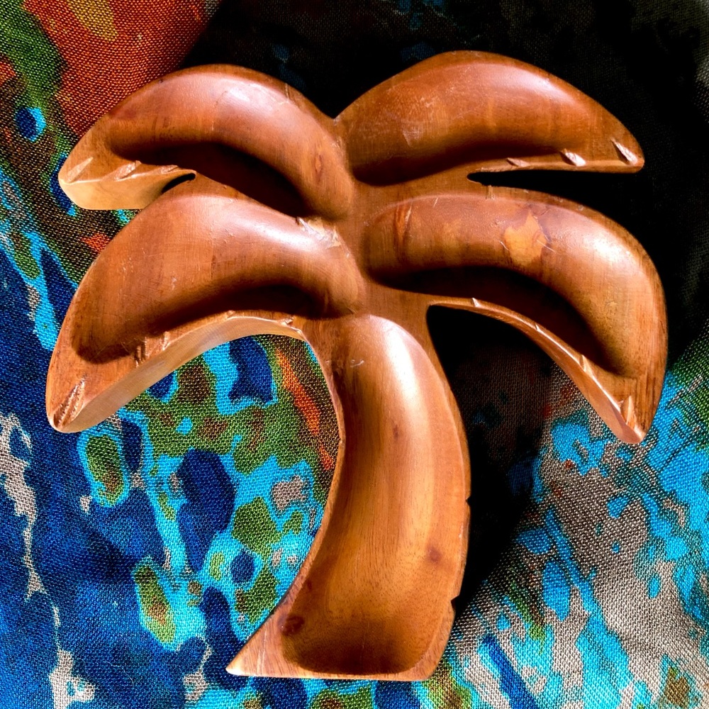 Vintage Hand Carved Kamani Palm Tree Wood Dish Boho Natural